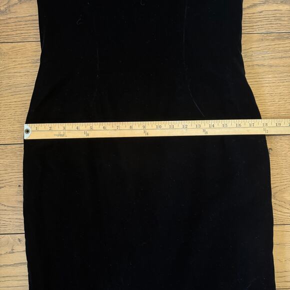 Vintage Victor Costa Black Velvet Cocktail Dress Saks Fifth Avenue Size 10 - Picture 8 of 9